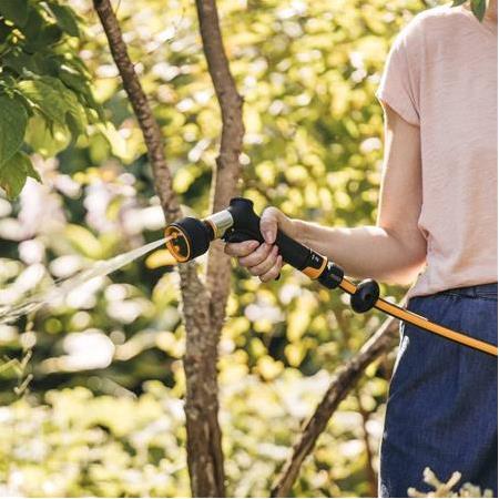 Fiskars 1067193 Fibercomp Ayarlanabilir Sulama Tabancası