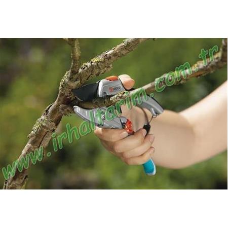Gardena 8798 Comfort Akıllı Kesim Dişli Budama Makası
